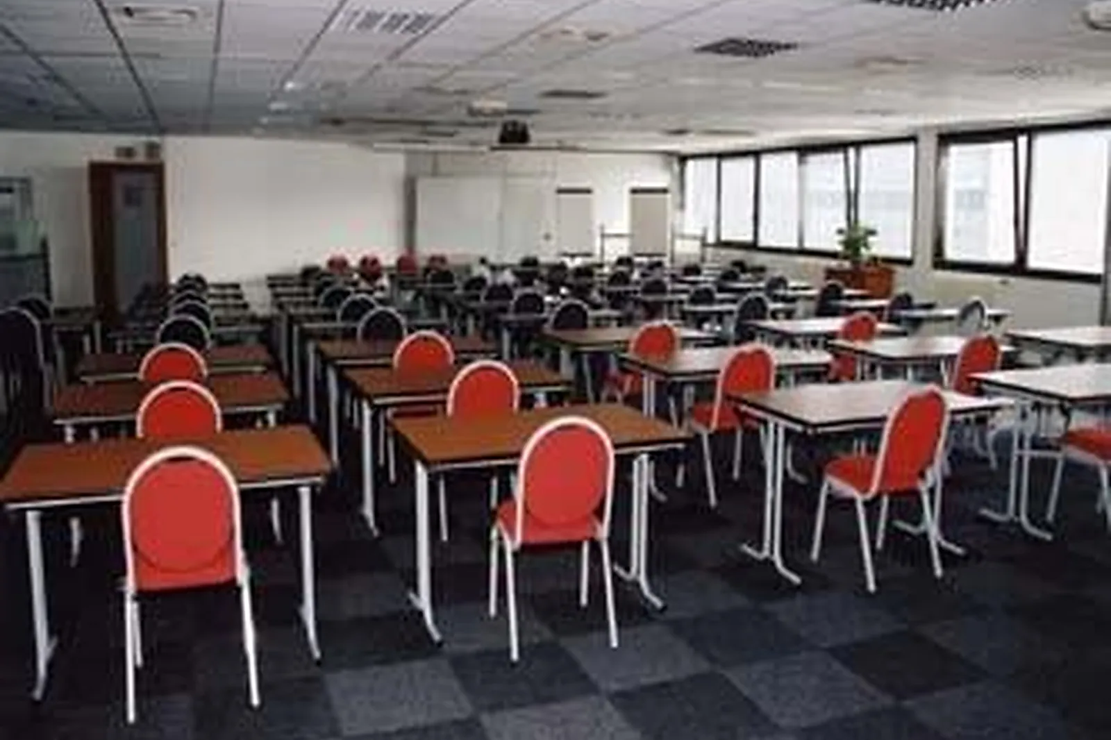 Lieux événementiels, ESPACE SARRAZIN