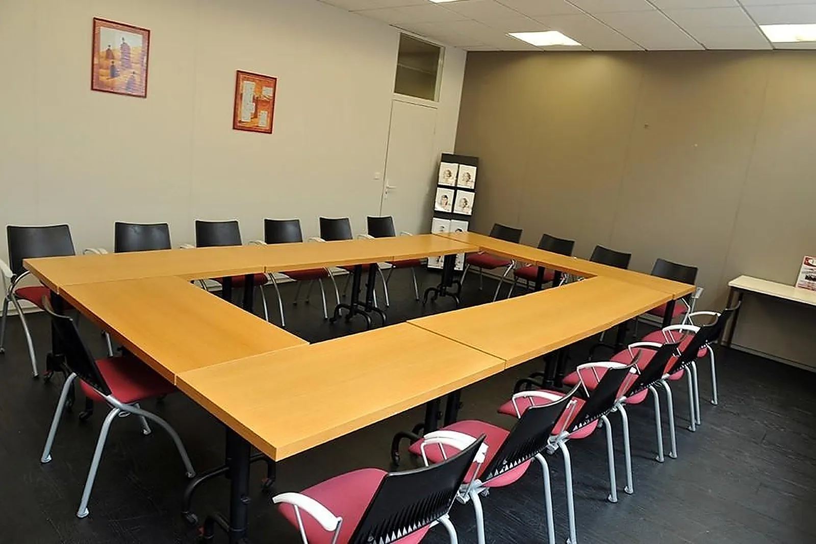 Lieux événementiels, ESPACE TWEEN