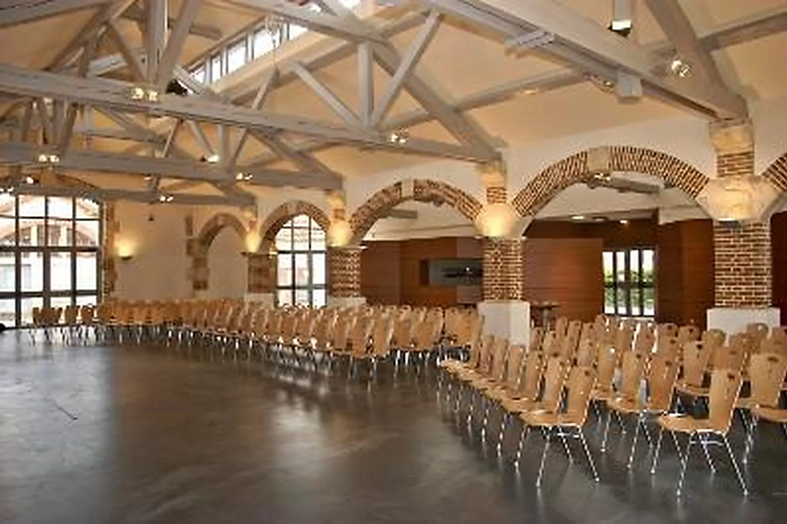 Lieux événementiels, ESPACE VILLARS