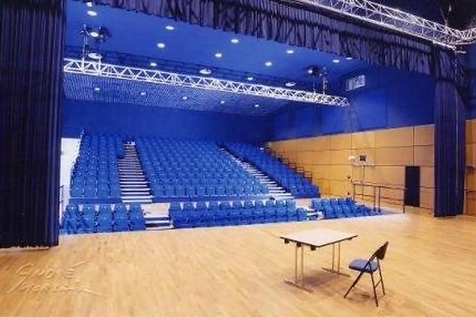 Lieux événementiels, ESPACE DU ROUDOUR