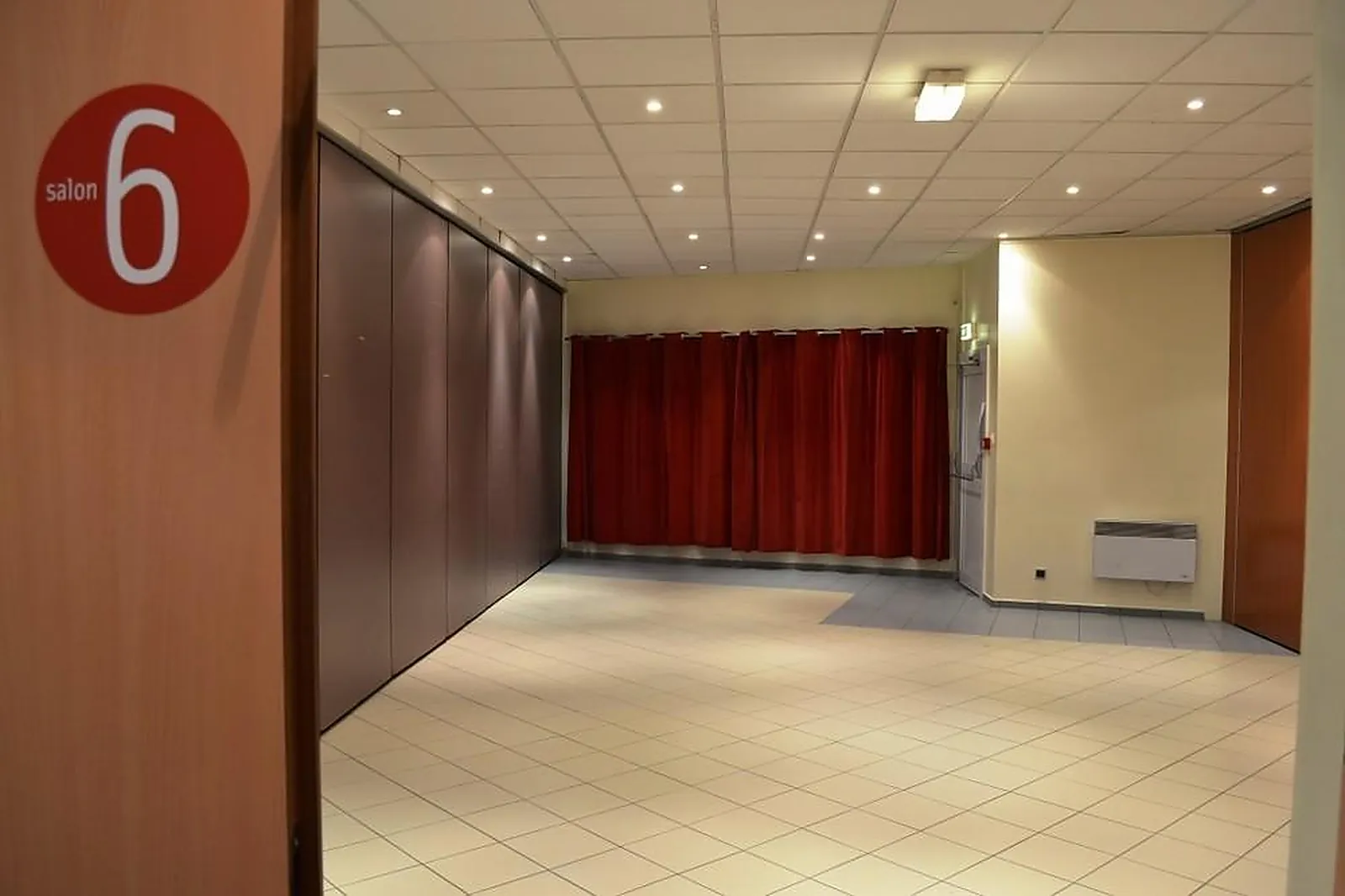 Lieux événementiels, ESPACE ÉVÉNEMENTIEL LES ESSELIERES