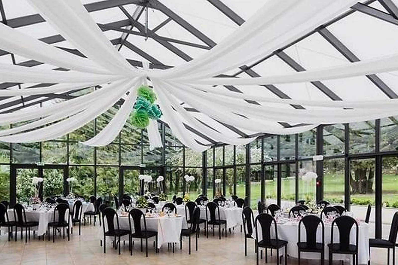 Lieux événementiels, ESPACE LOCATION