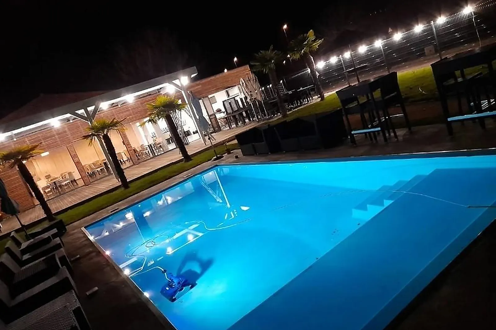 Lieux événementiels, ETABLISSEMENT LE 197