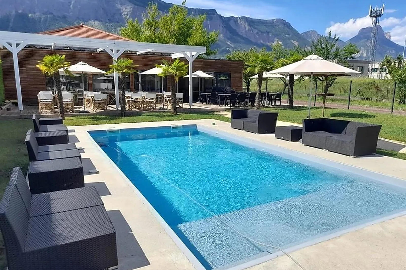 Lieux événementiels, ETABLISSEMENT LE 197