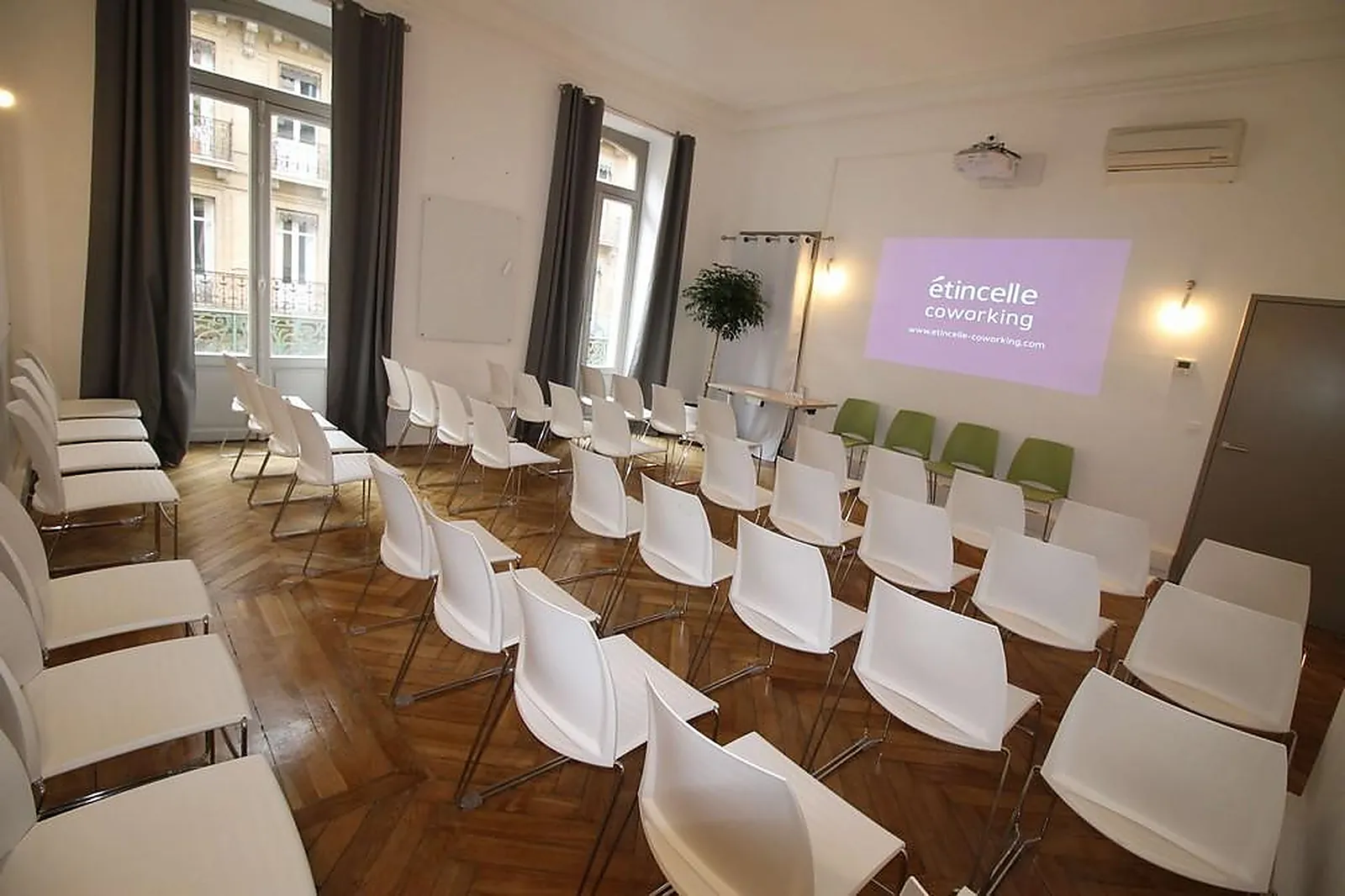 Lieux événementiels, ETINCELLE COWORKING