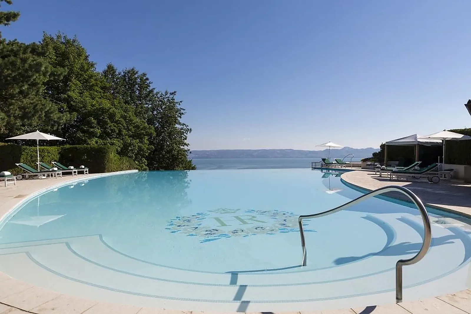 Lieux événementiels, EVIAN RESORT
