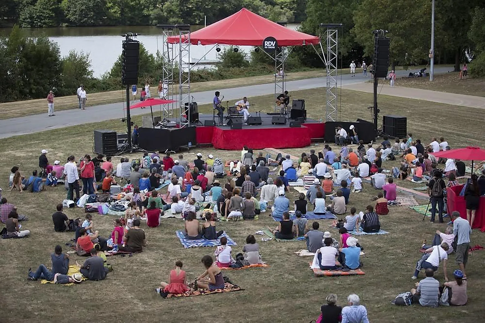 Lieux événementiels, EXPONANTES LE PARC