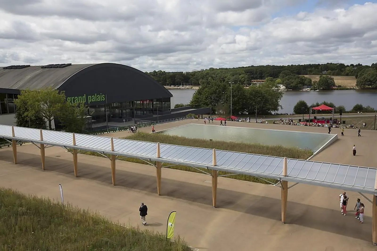 Lieux événementiels, EXPONANTES LE PARC