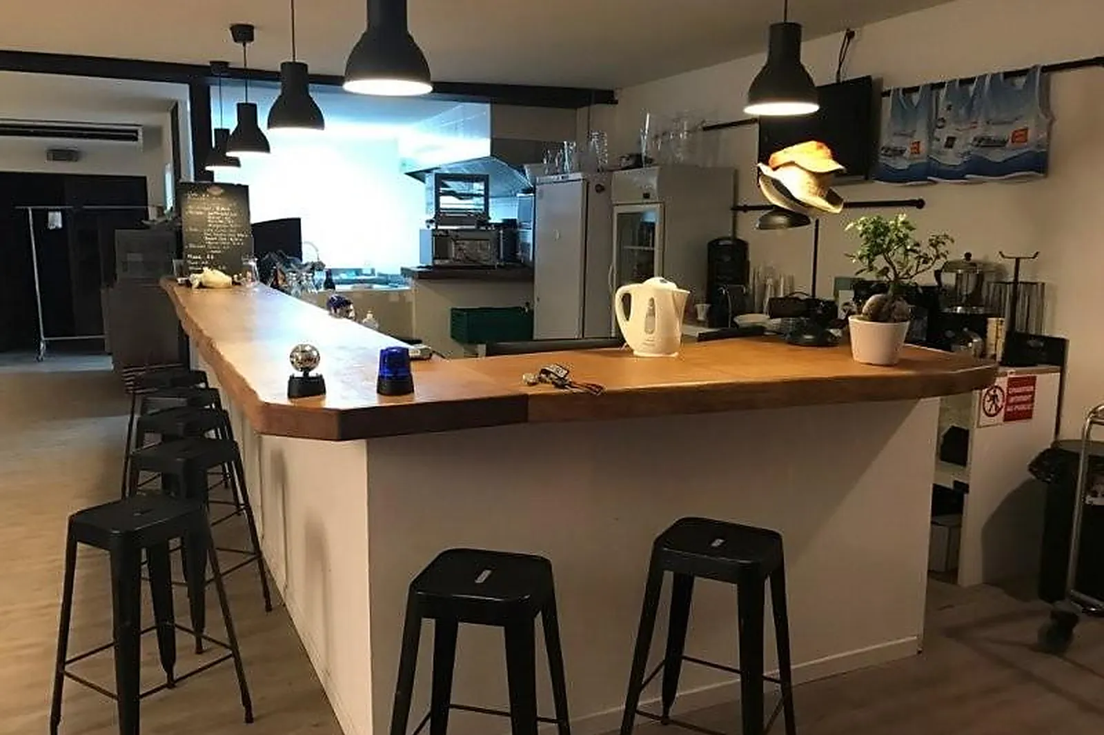 Lieux événementiels, EZY LAKE