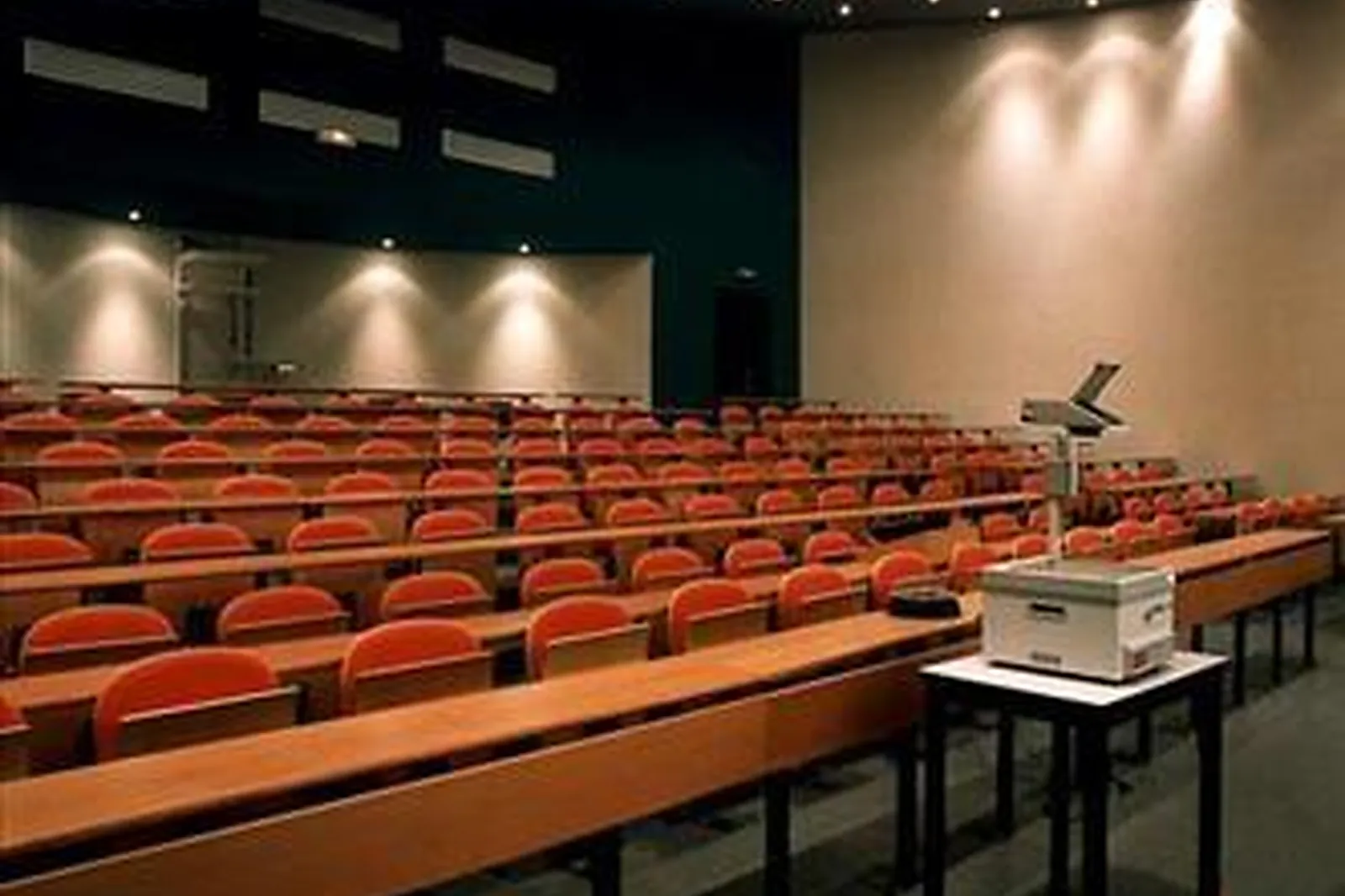 Lieux événementiels, FACULTÉ DE MÉDECINE