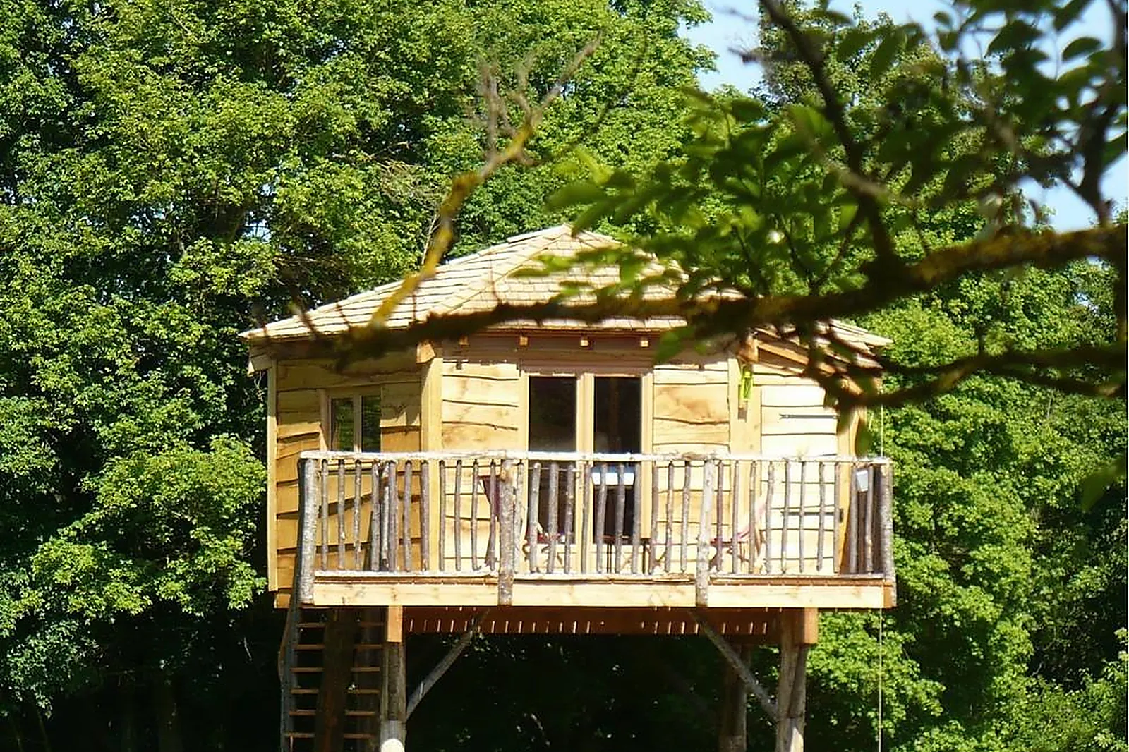 Lieux événementiels, FAMILY ECOLODGE