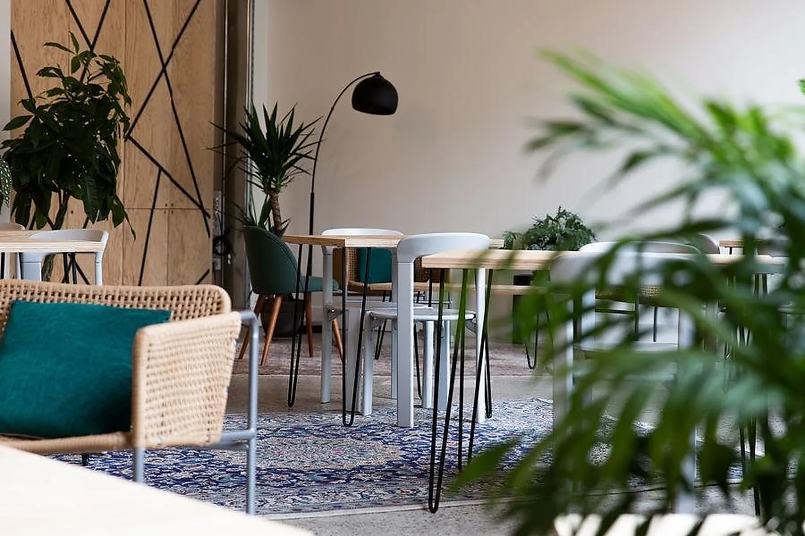 Lieux événementiels, FAR