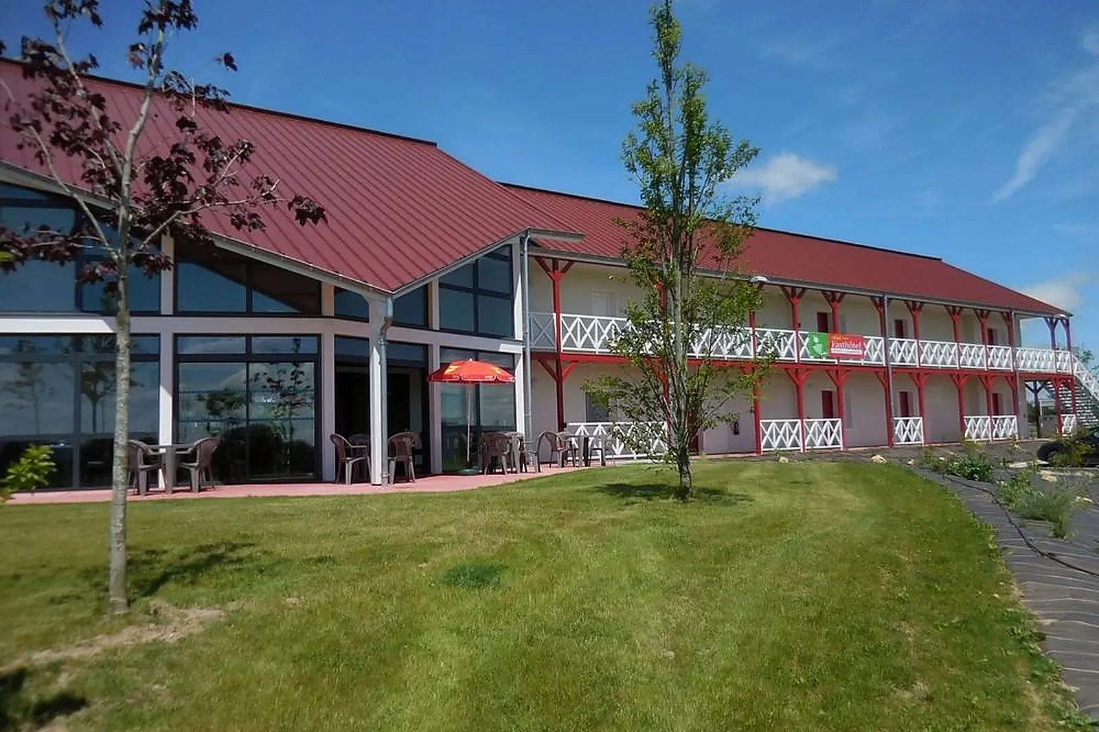 Lieux événementiels, FASTHOTEL MONTMARAULT