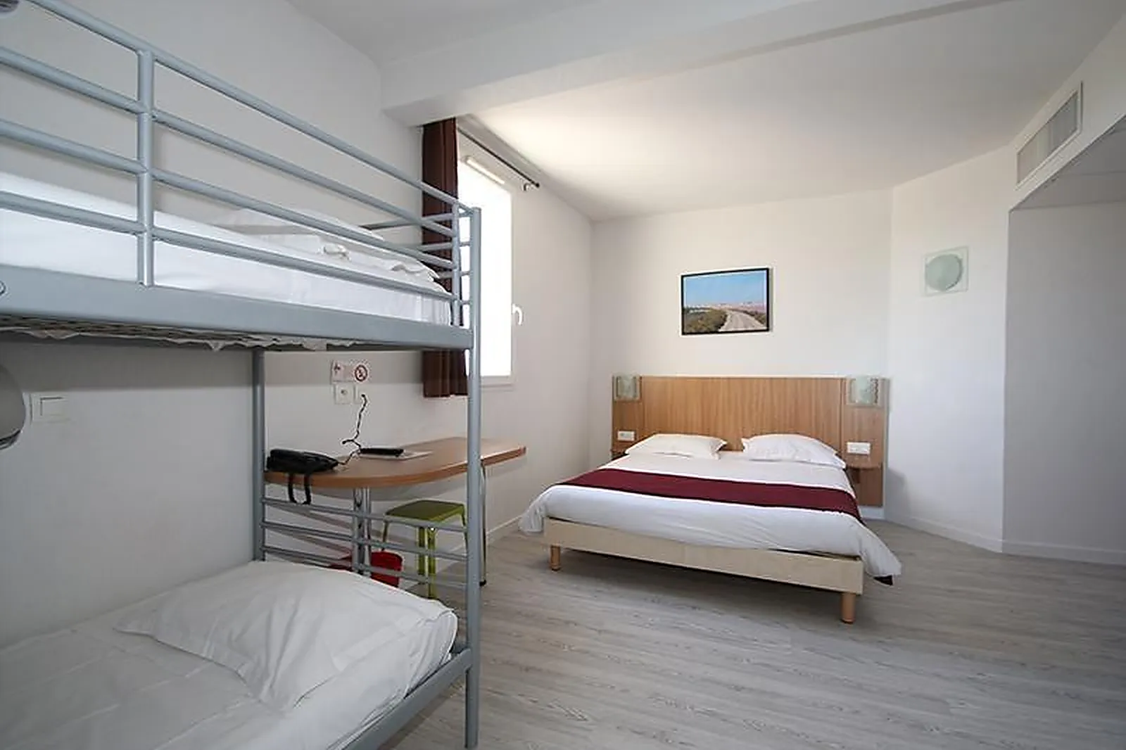 Lieux événementiels, FASTHÔTEL NÎMES OUEST LUNEL