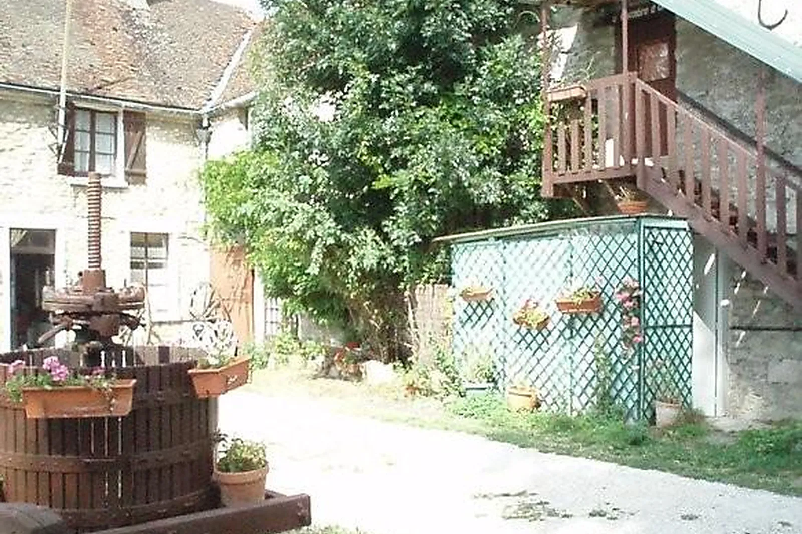 Lieux événementiels, FERME DE DAMPLY