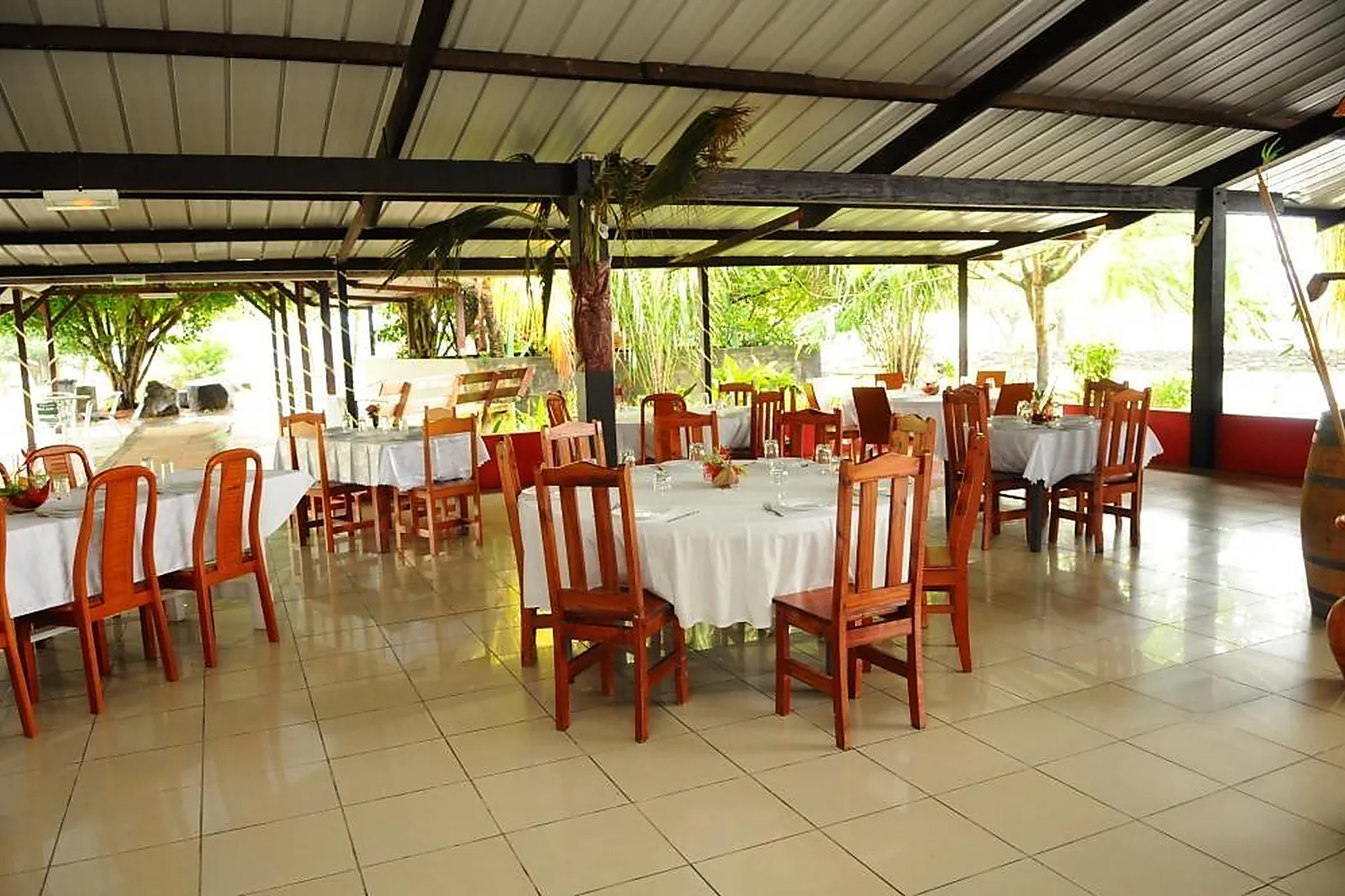 Lieux événementiels, FERME EDMÉ ZULEMARO