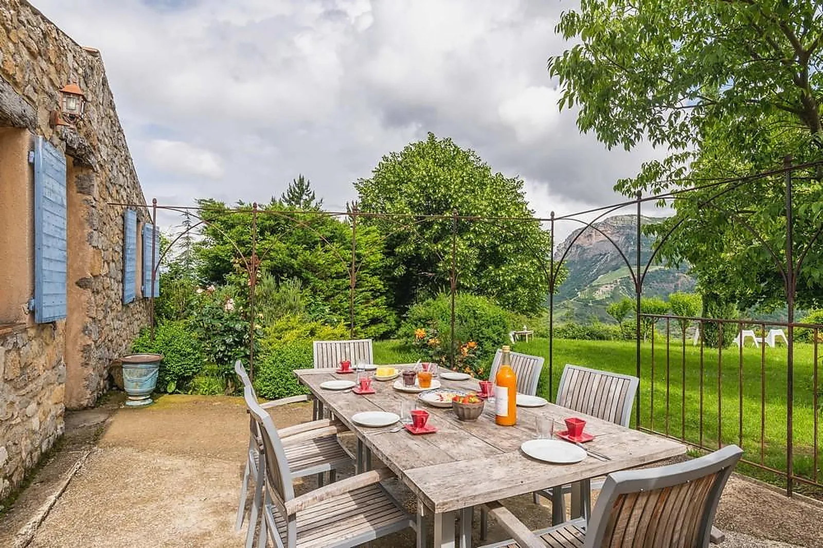 Lieux événementiels, FERME FORTIA