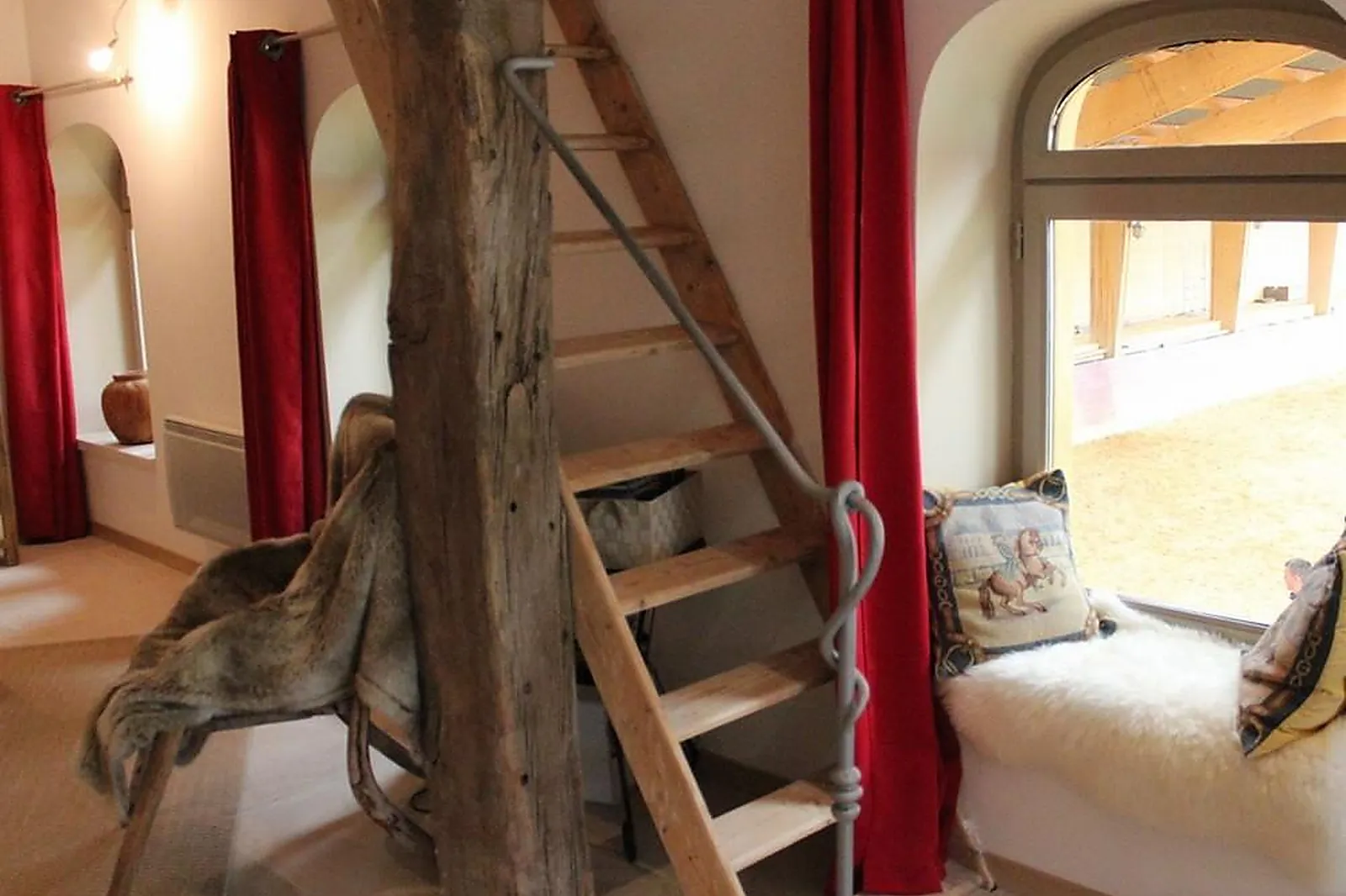 Lieux événementiels, FERME FORTIA