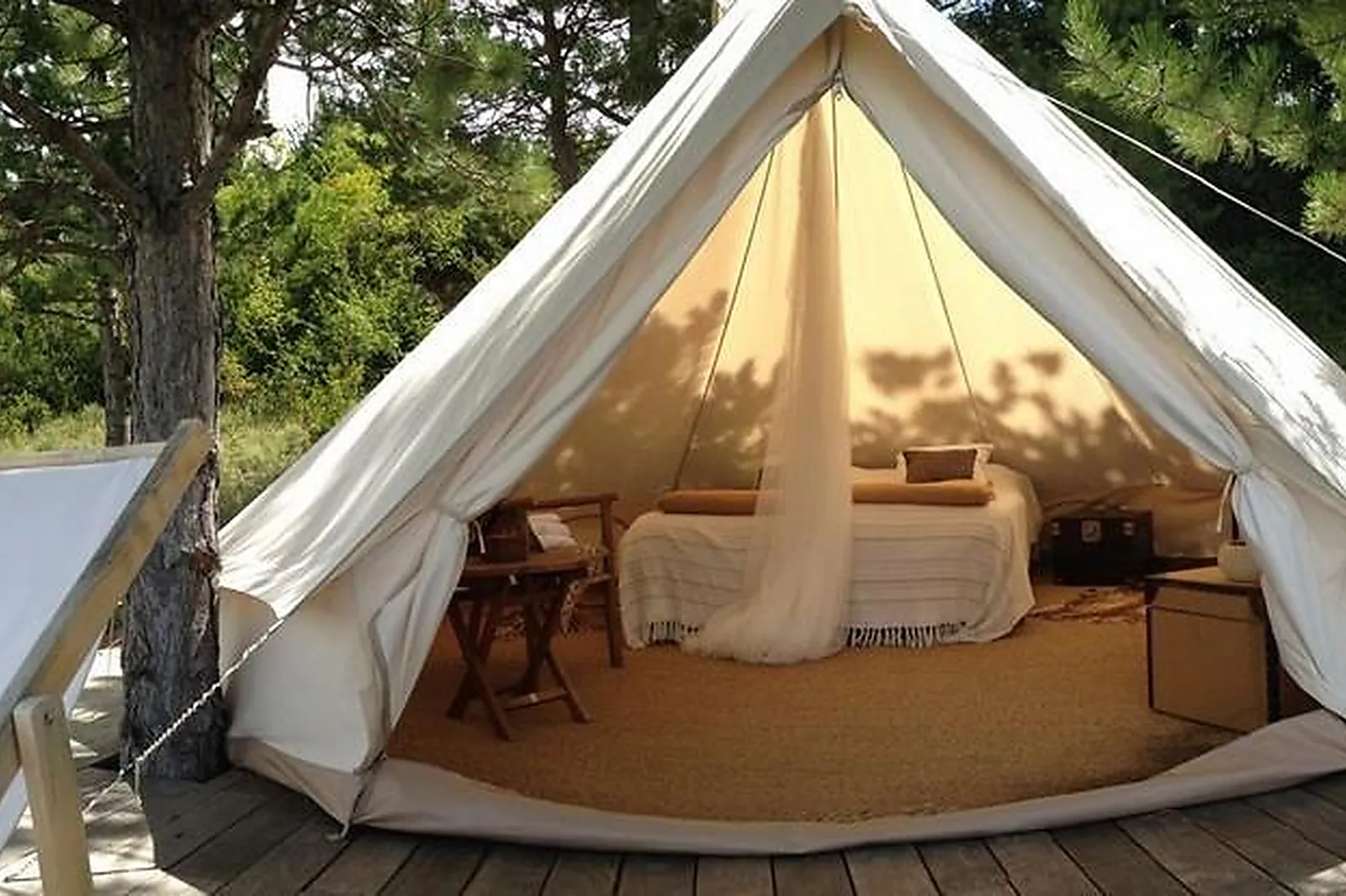 Lieux événementiels, FERME FORTIA