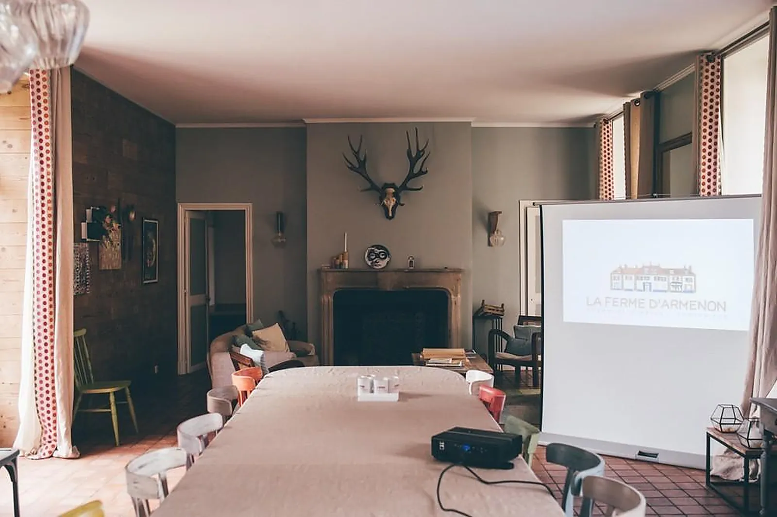 Lieux événementiels, FERME D'ARMENON