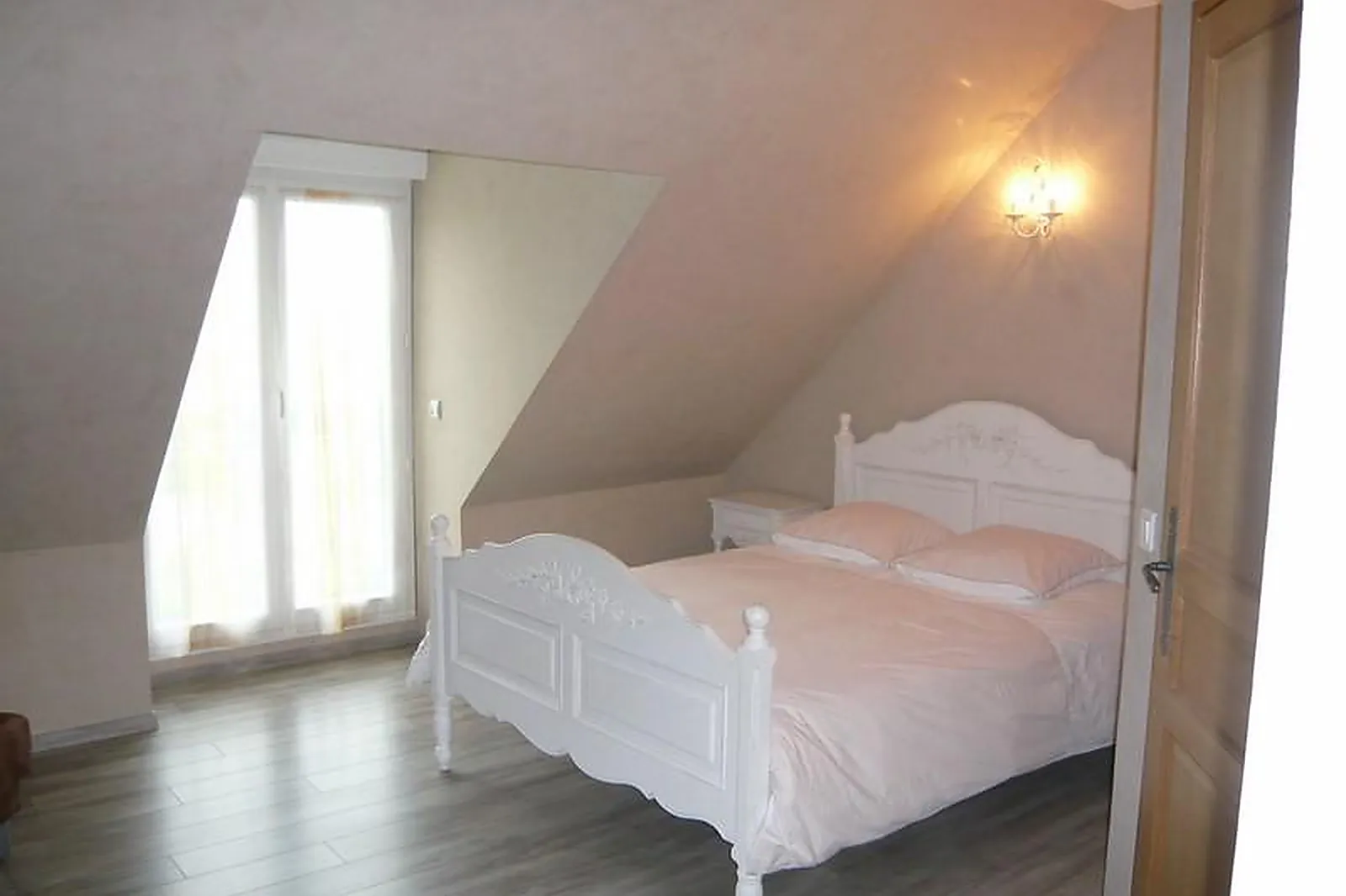 Lieux événementiels, FERME D'AUXONNETTES