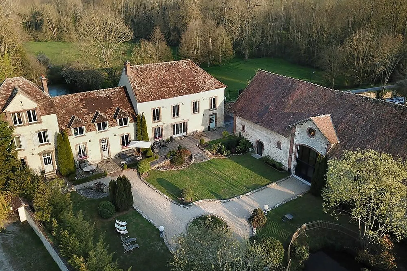 Lieux événementiels, FERME DE BOUCHEMONT