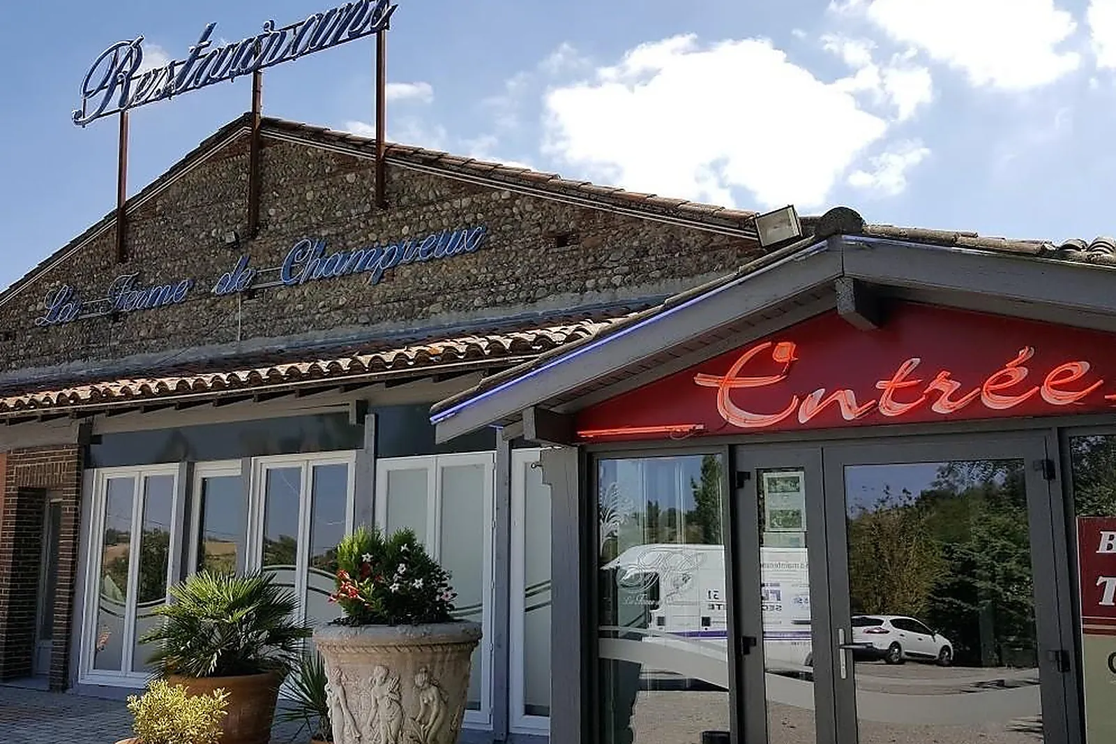 Lieux événementiels, FERME DE CHAMPREUX