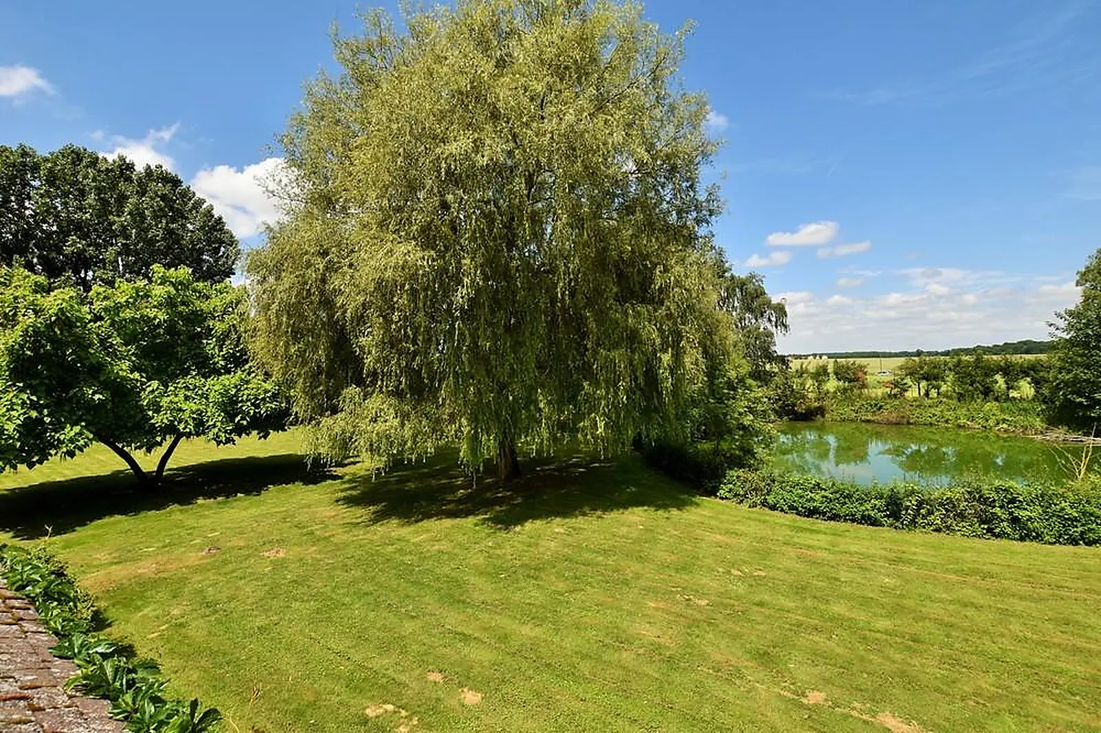 Lieux événementiels, FERME DE LA PETITE LOGE