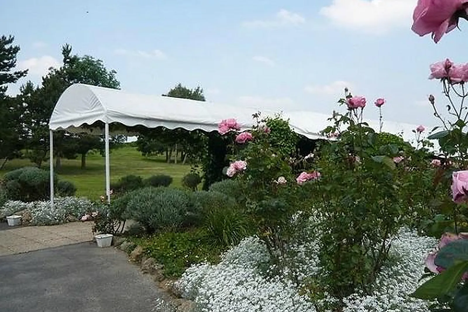 Lieux événementiels, FERME DE MONTBLIN