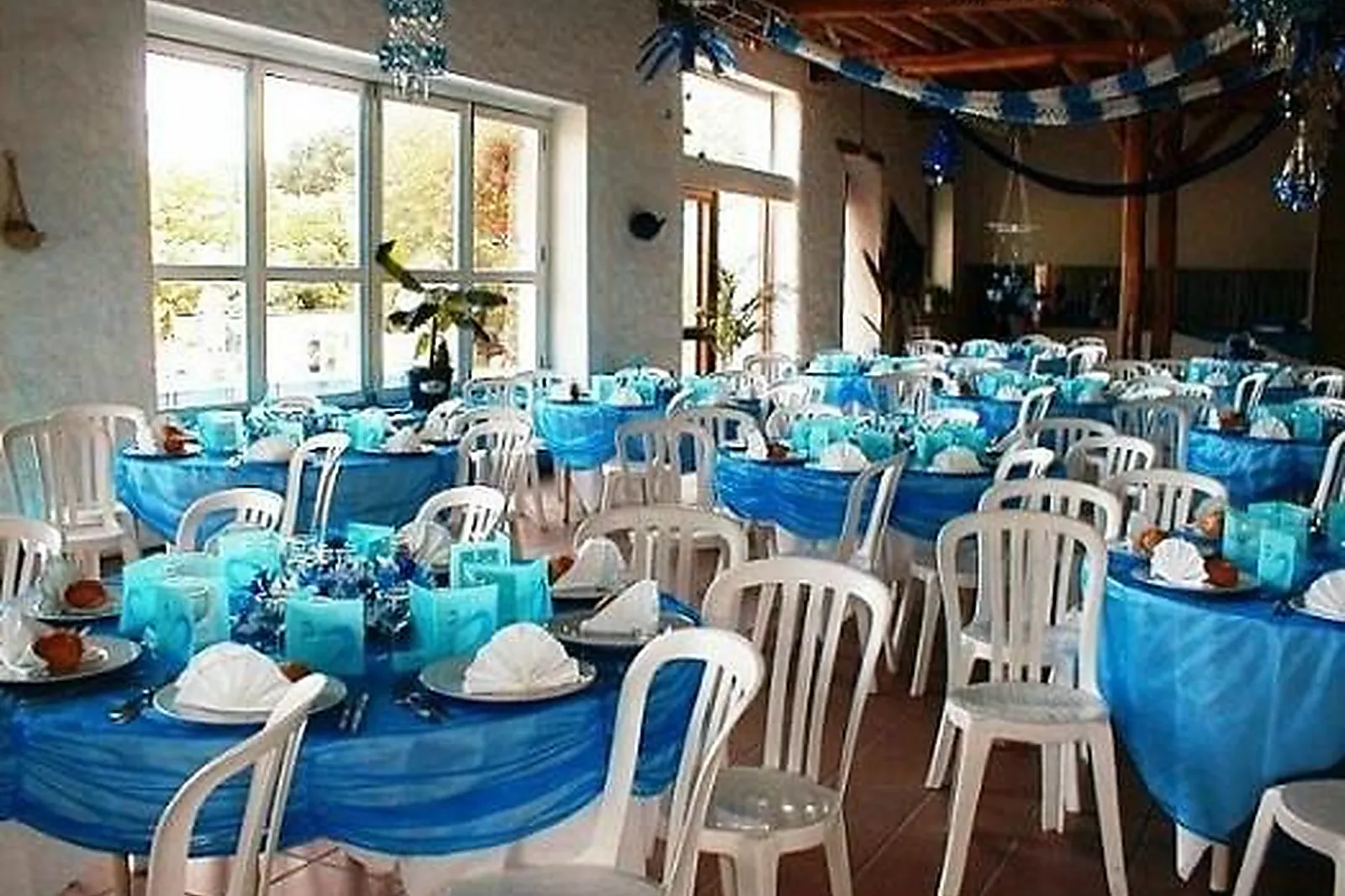 Lieux événementiels, FERME DE MONTBLIN