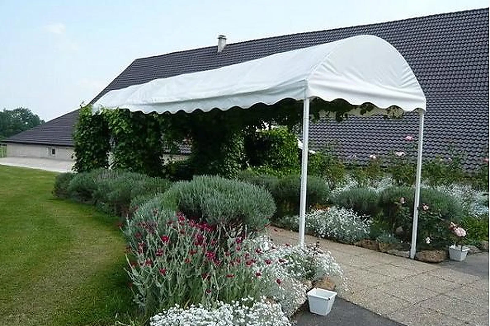 Lieux événementiels, FERME DE MONTBLIN