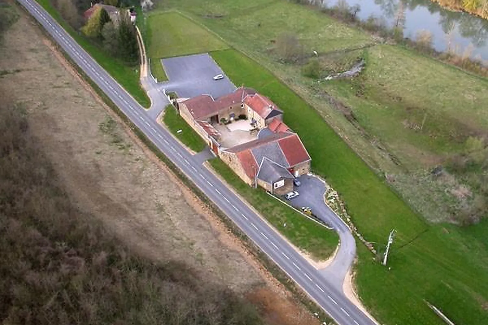 Lieux événementiels, FERME DE MONTHIMONT