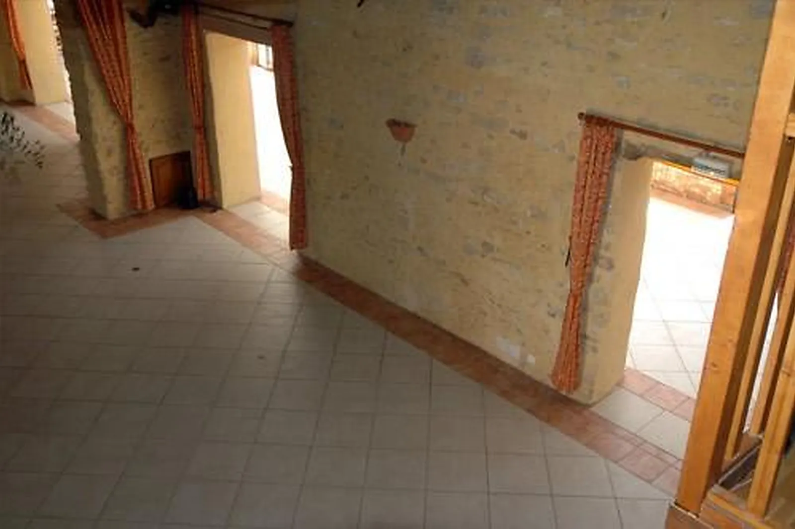 Lieux événementiels, FERME DE VINTUE