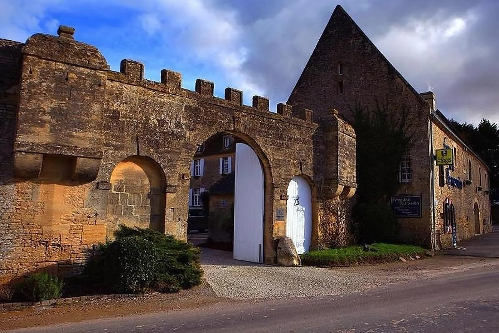 Lieux événementiels, FERME DE LA RANÇONNIÈRE