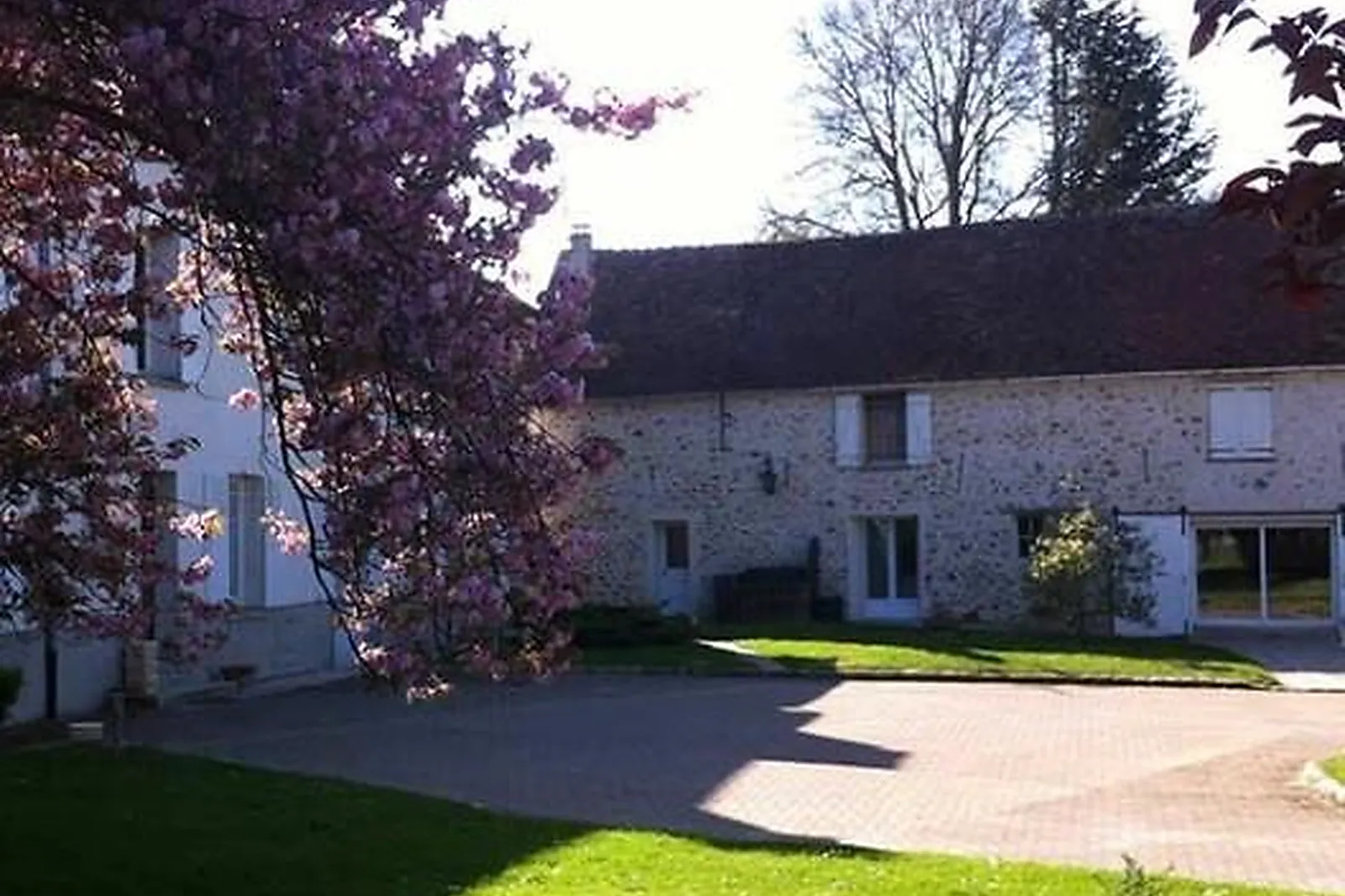 Lieux événementiels, FERME DE LA RÉTHORÉE