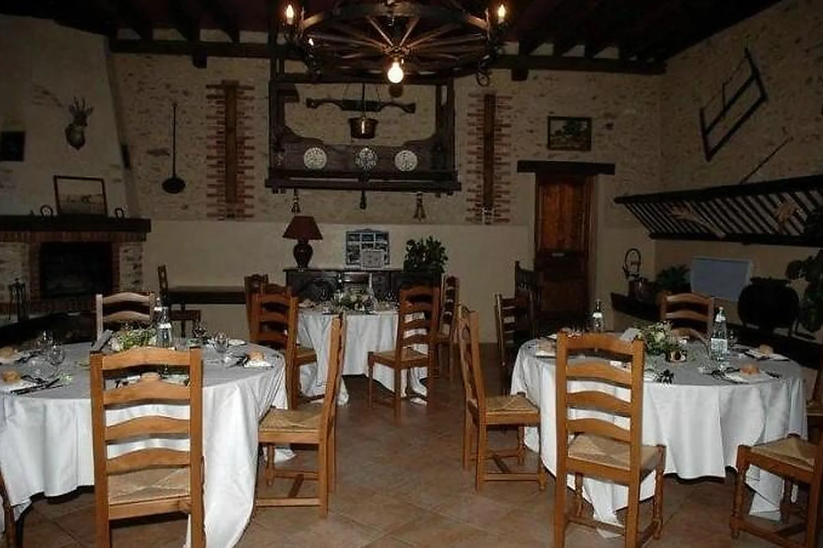 Lieux événementiels, FERME DES JALLOTS