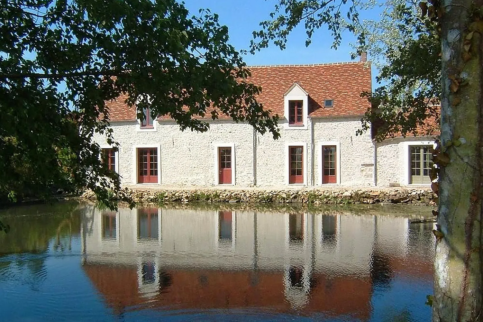 Lieux événementiels, FERME DU GENIÈVRE