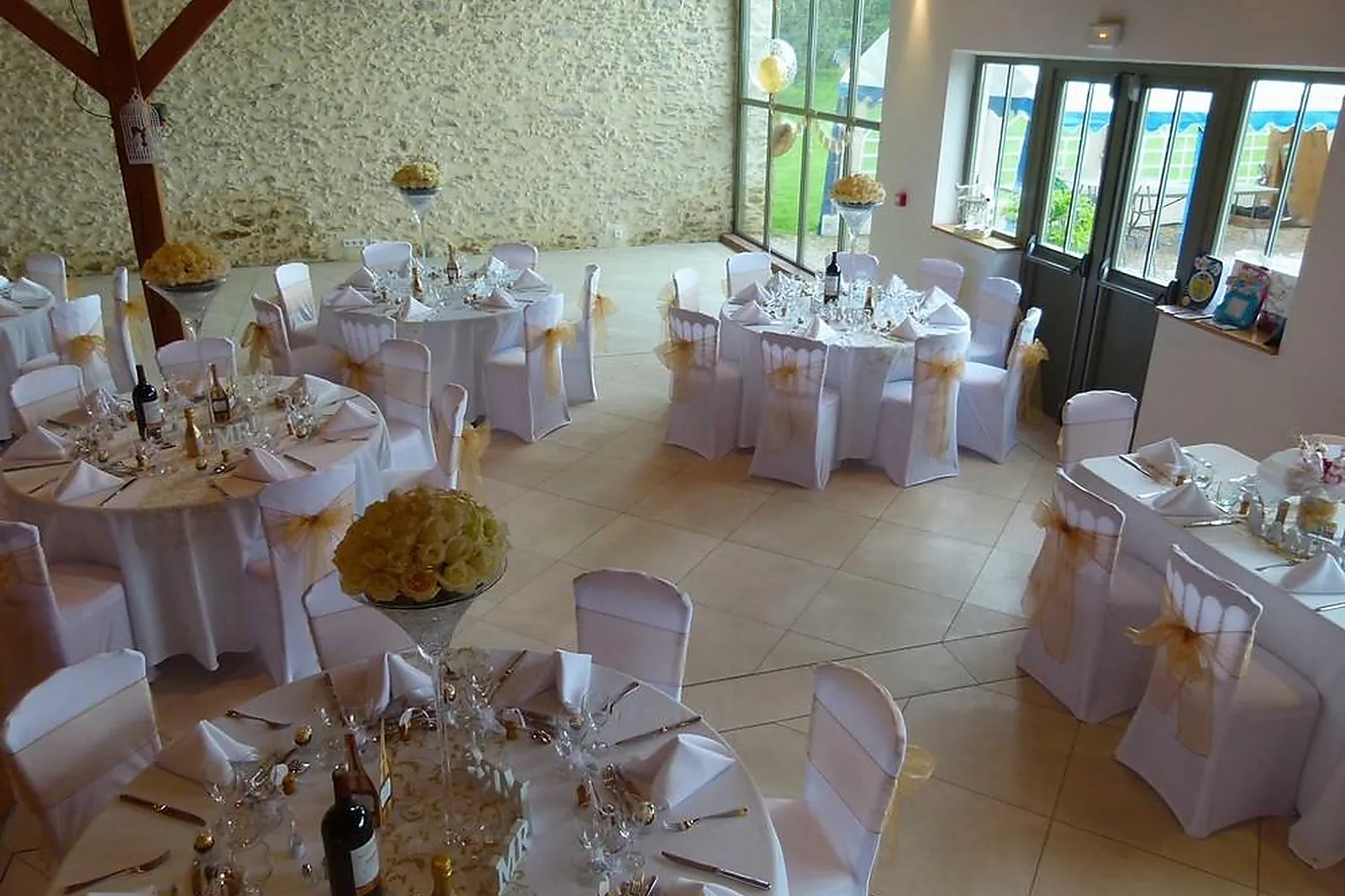 Lieux événementiels, FERME DU GENIÈVRE