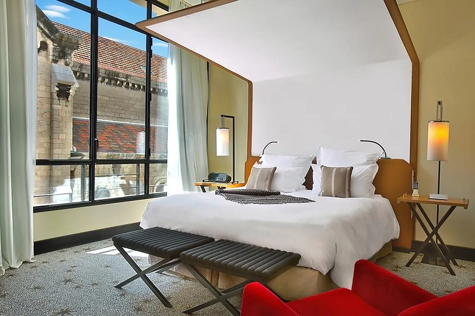 Lieux événementiels, FIVE SEAS HÔTEL