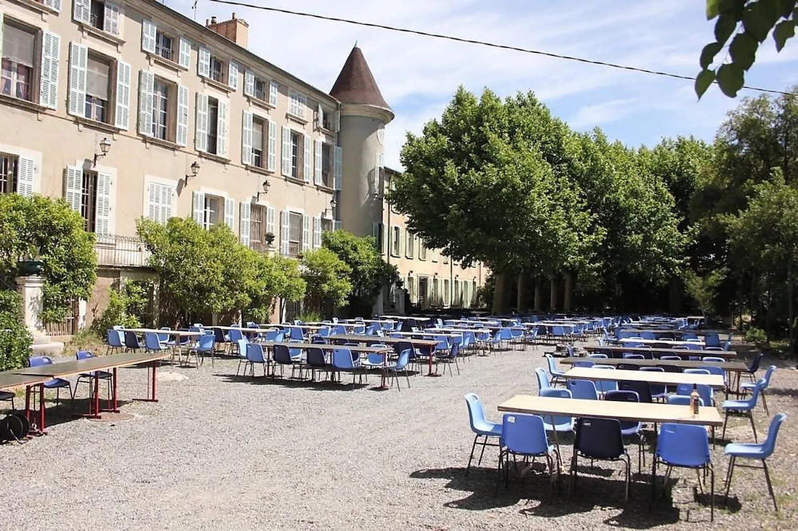 Lieux événementiels, FONDATION DE LA CASTILLE