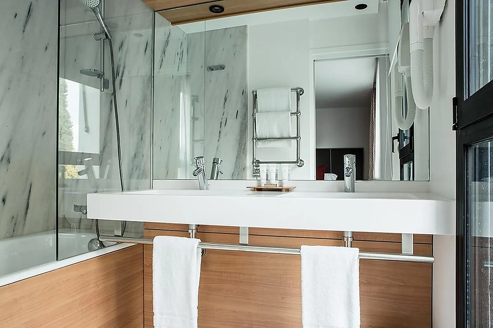 Lieux événementiels, FOREST HILL PARIS MEUDON VELIZY