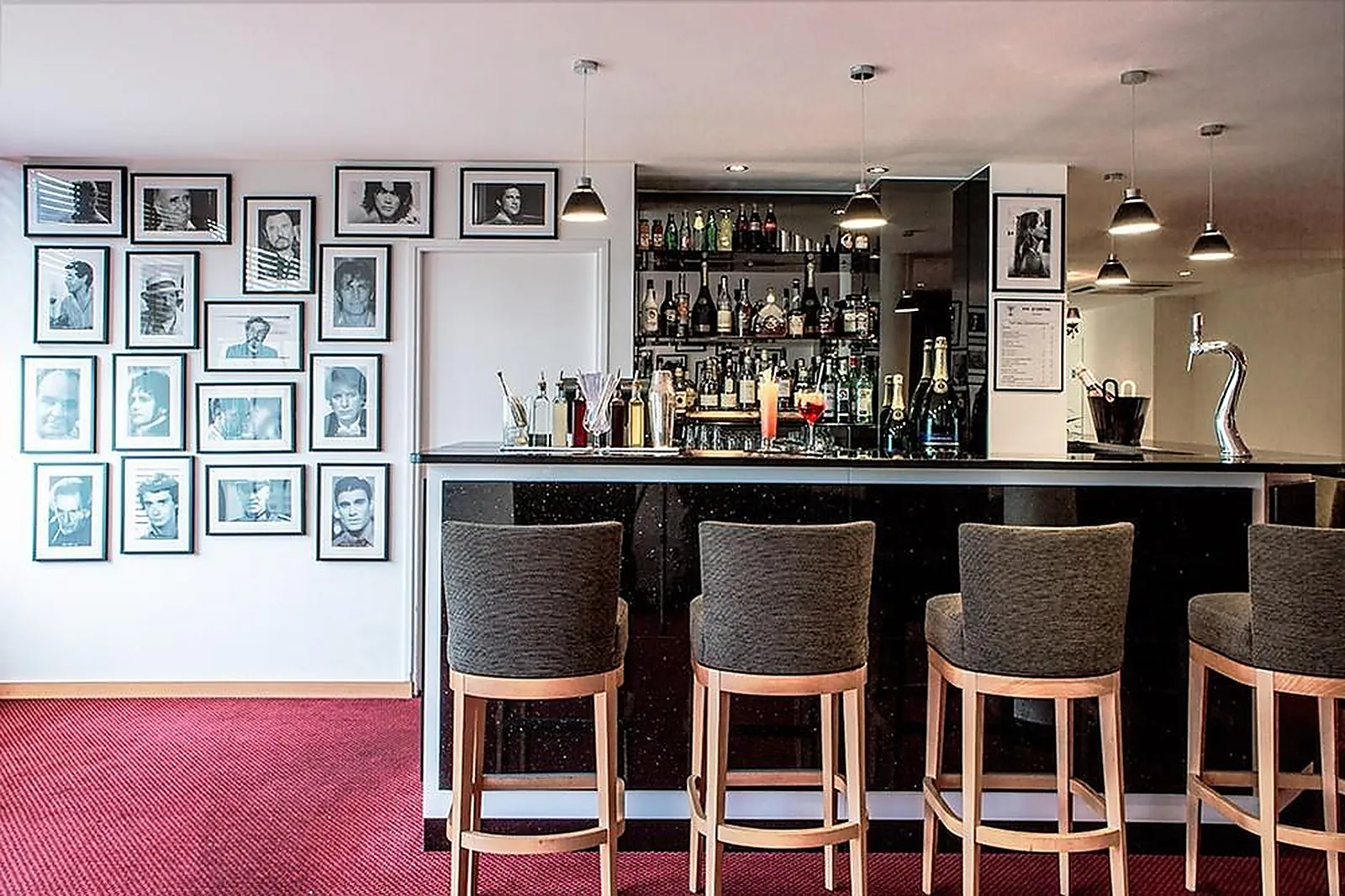 Lieux événementiels, FOREST HILL PARIS MEUDON VELIZY