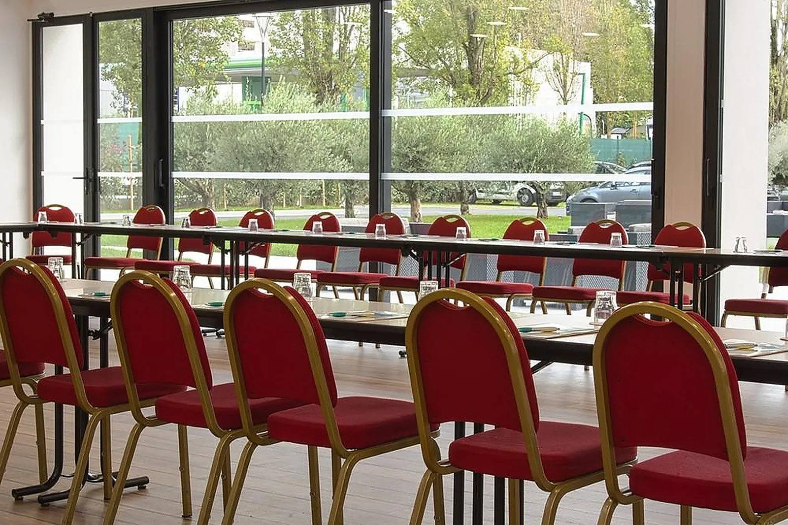 Lieux événementiels, FOREST HILL PARIS MEUDON VELIZY