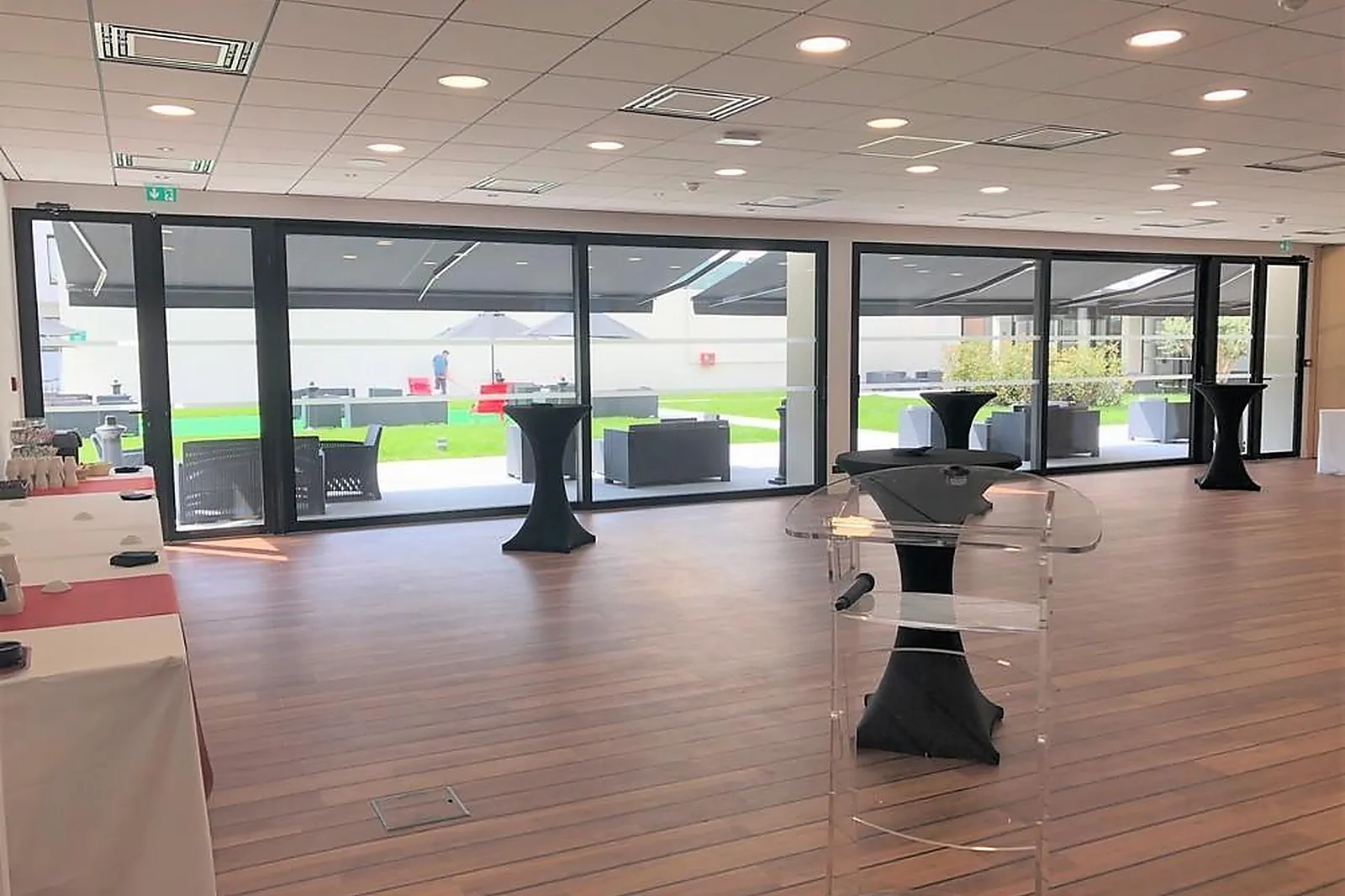 Lieux événementiels, FOREST HILL PARIS MEUDON VELIZY