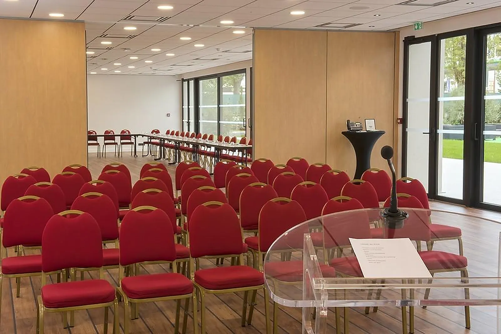 Lieux événementiels, FOREST HILL PARIS MEUDON VELIZY