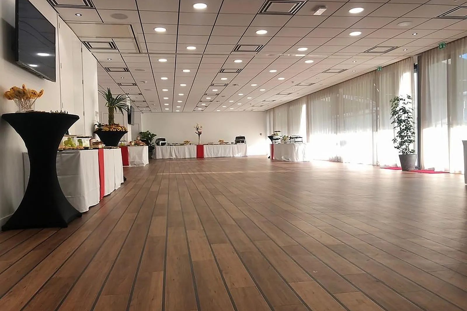 Lieux événementiels, FOREST HILL PARIS MEUDON VELIZY