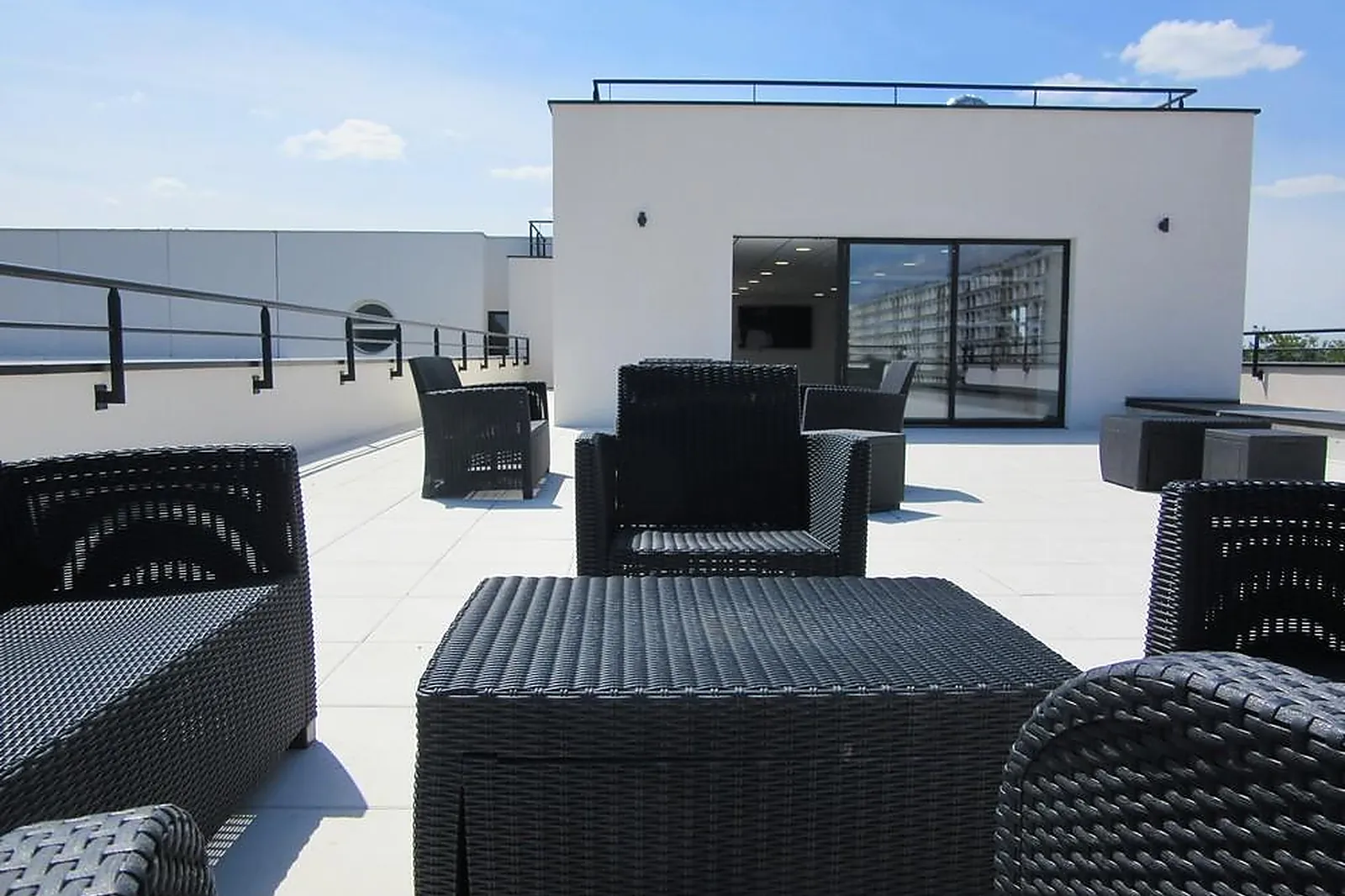 Lieux événementiels, FOREST HILL PARIS MEUDON VELIZY