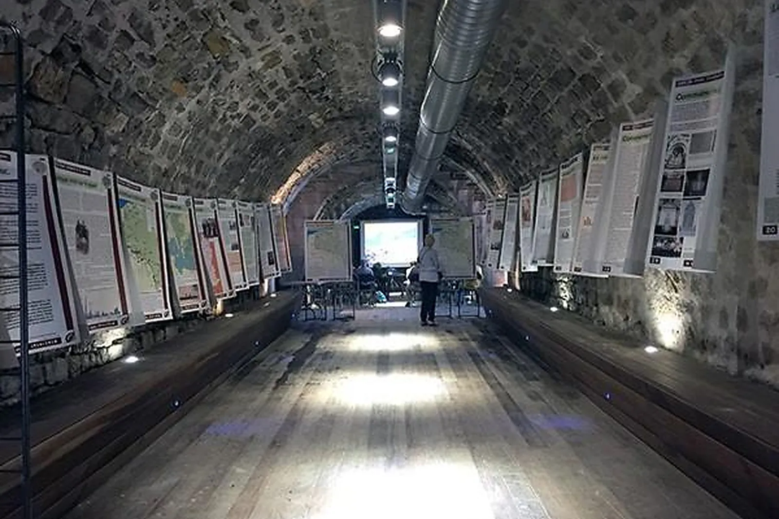 Lieux événementiels, FORTERESSE DE LA BASTILLE