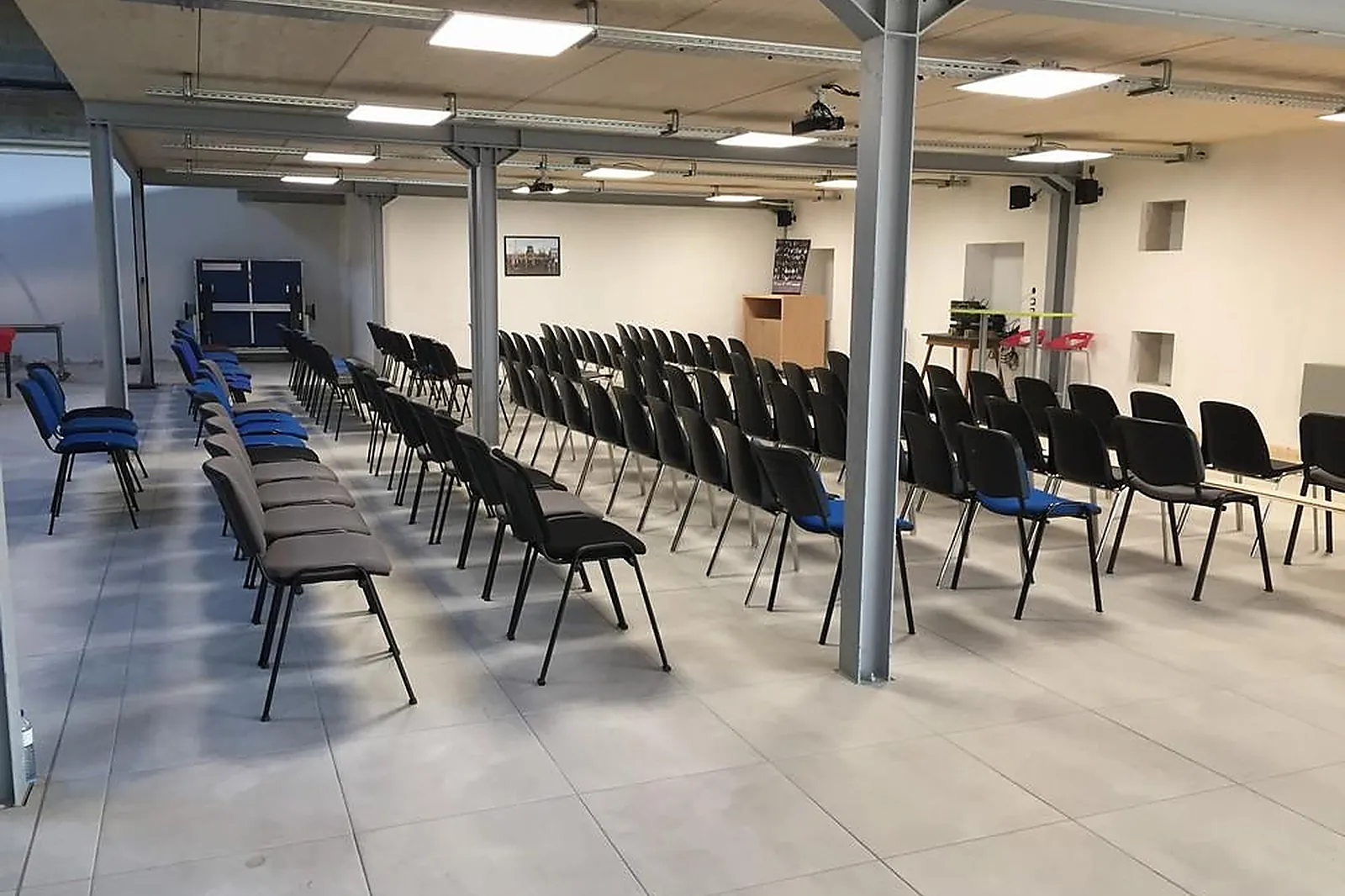 Lieux événementiels, FORUM TITI, L'ESPACE COOPÉRATIF