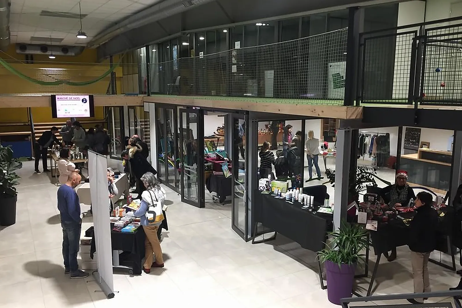 Lieux événementiels, FORUM TITI, L'ESPACE COOPÉRATIF